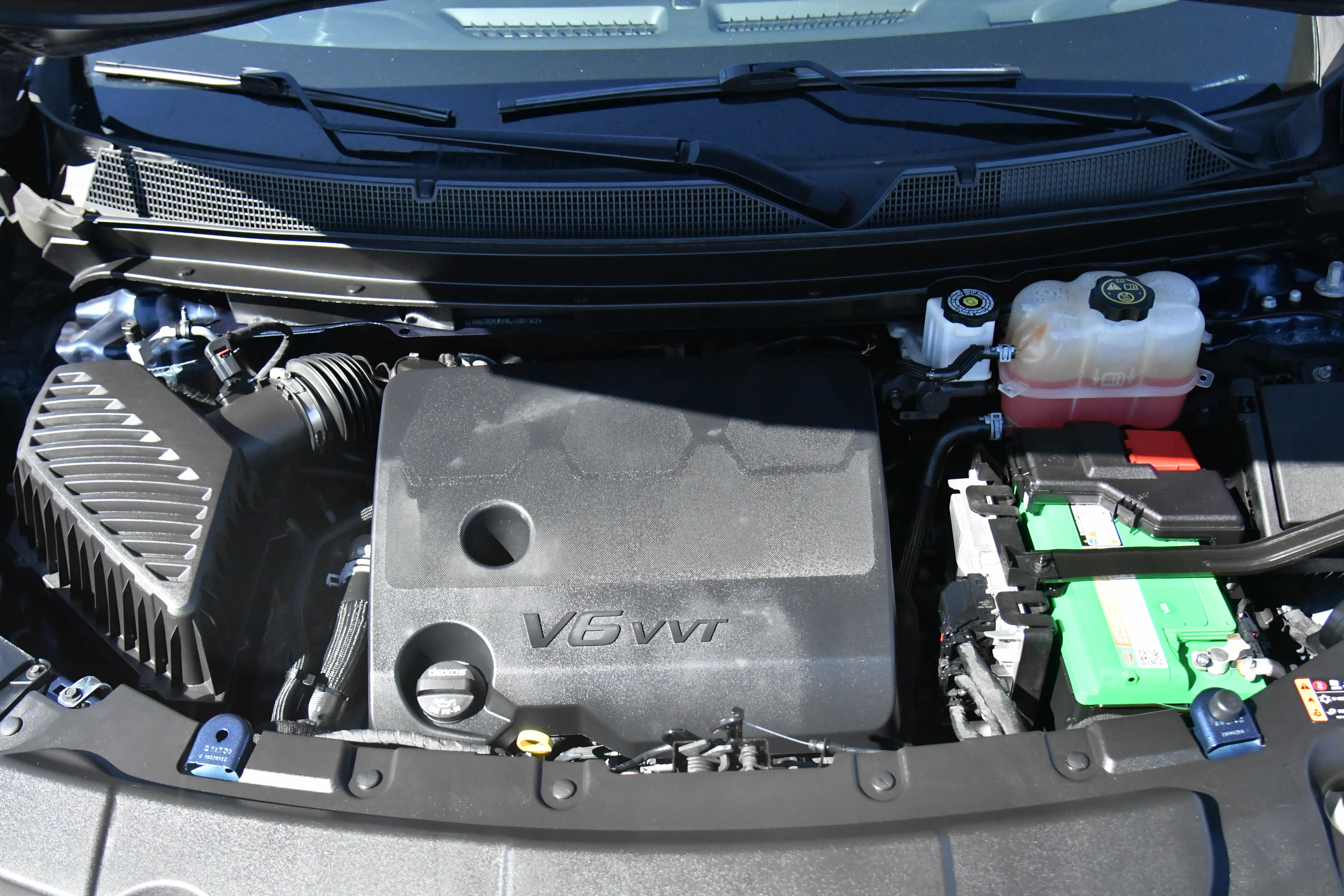 Used 2022 Chevrolet Traverse LT image 46