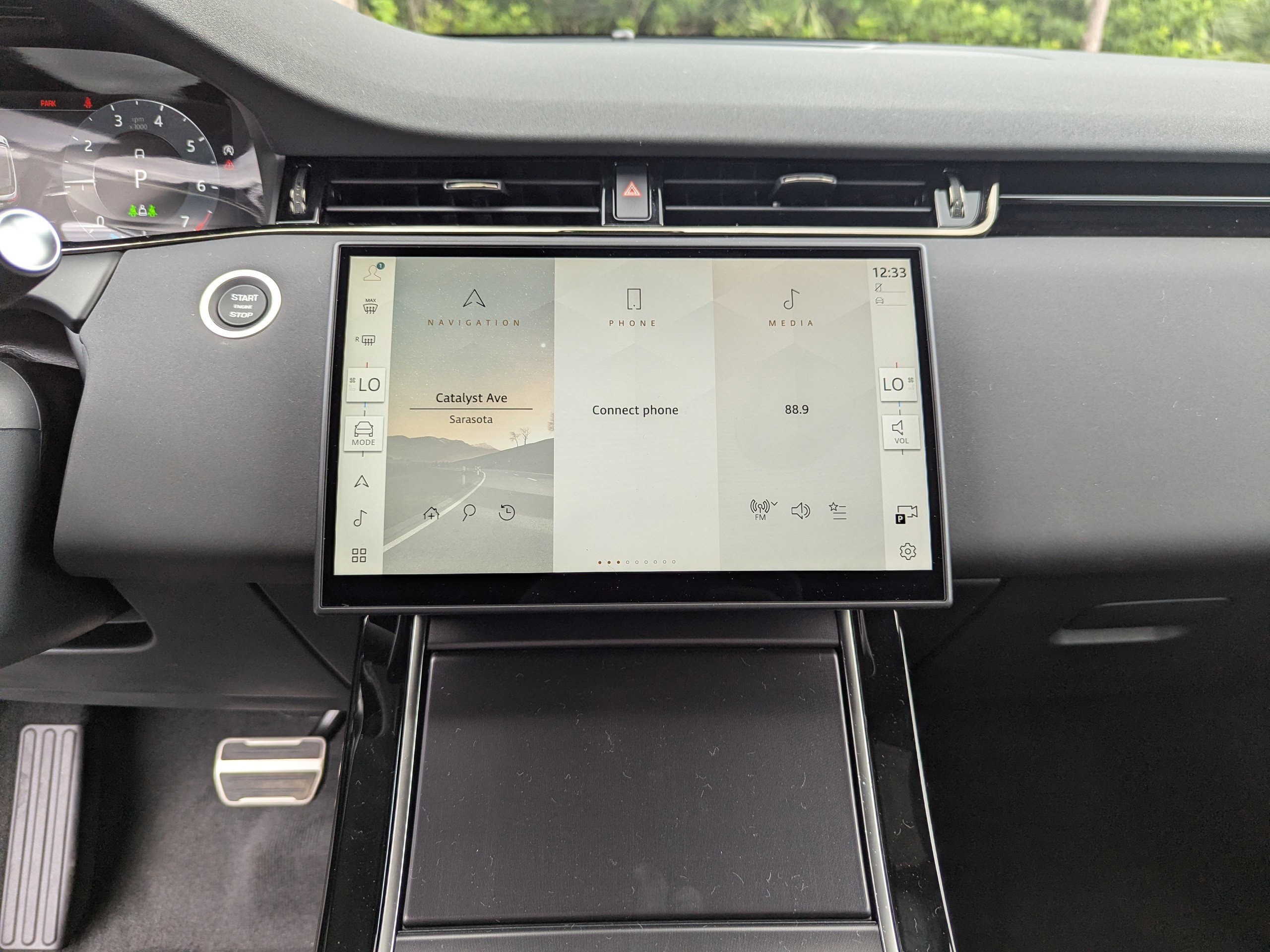 New 2026 Land Rover Range Rover Evoque Dynamic SE image 24