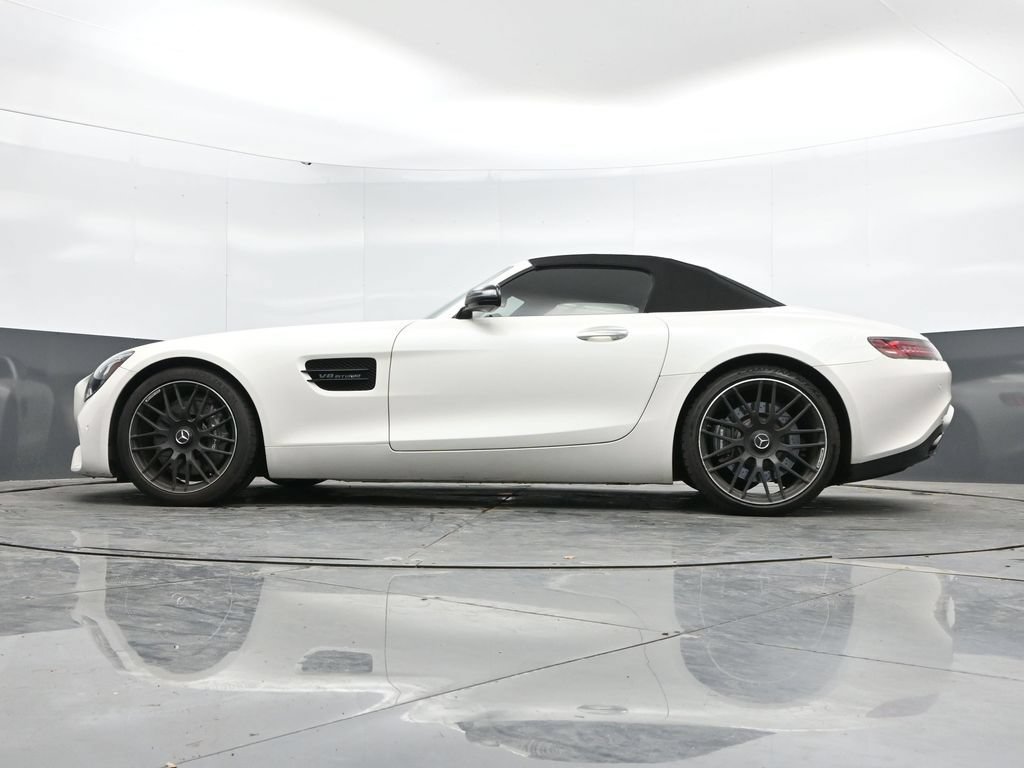 Used 2018 Mercedes-Benz AMG GT Roadster image 46