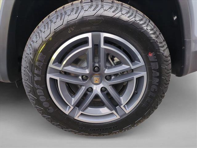 Used 2026 Rivian R1S Adventure image 25