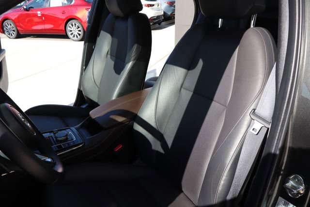 Used 2022 MAZDA CX-30 AWD 2.5 S w/ Premium Package image 12