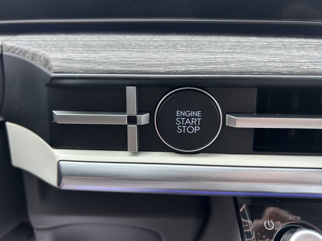 New 2026 Hyundai Santa Fe Limited FWD image 35