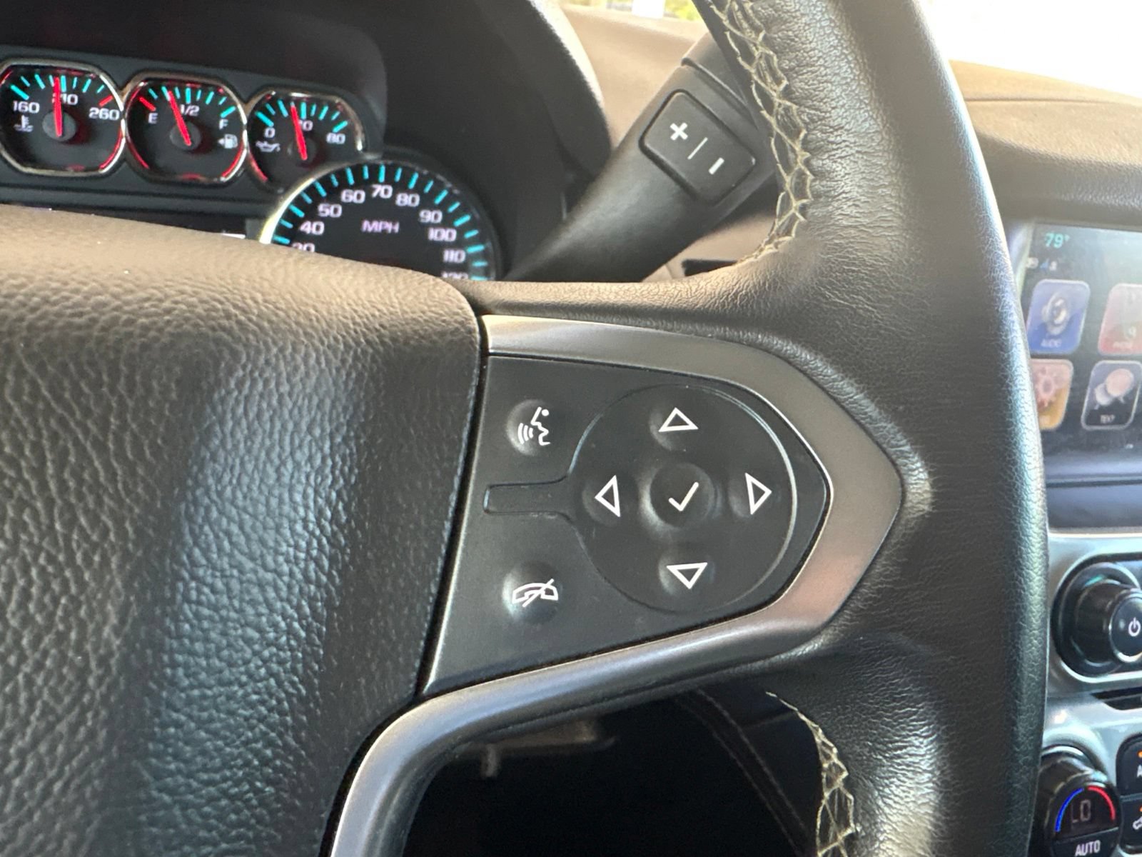 Used 2019 Chevrolet Tahoe LS RWD image 28