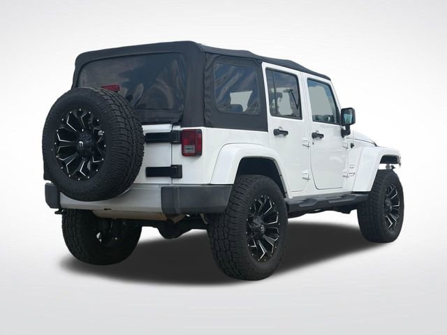 Used 2018 Jeep Wrangler Unlimited Sahara image 3