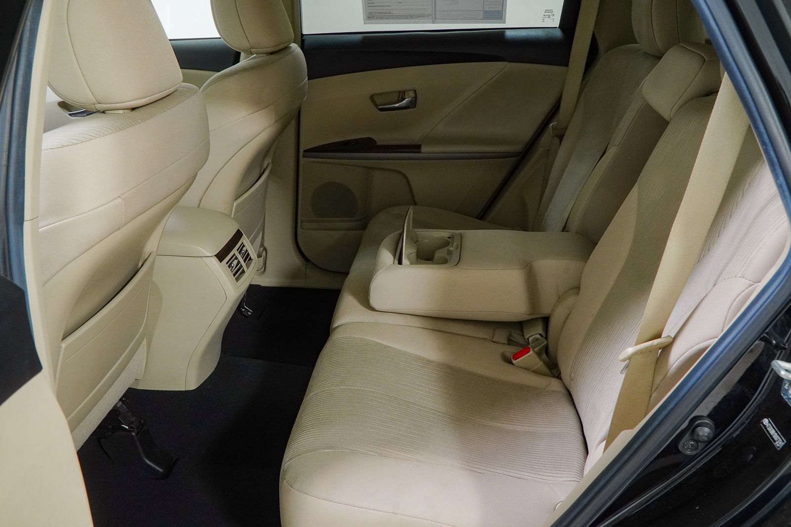 Used 2013 Toyota Venza LE FWD image 37
