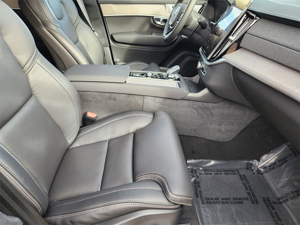 New 2026 Volvo XC90 B6 Ultra w/ Lounge Package image 19