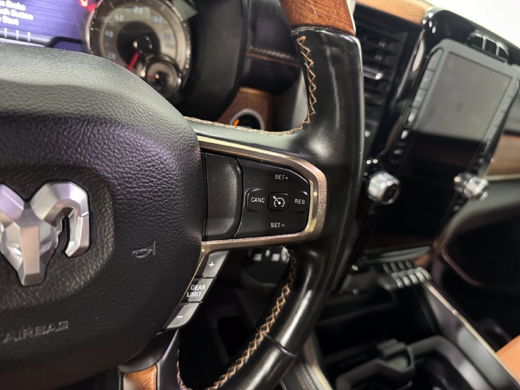 Used 2022 RAM 1500 Limited w/ Body-Colour Bumper Group AWD/4WD image 6