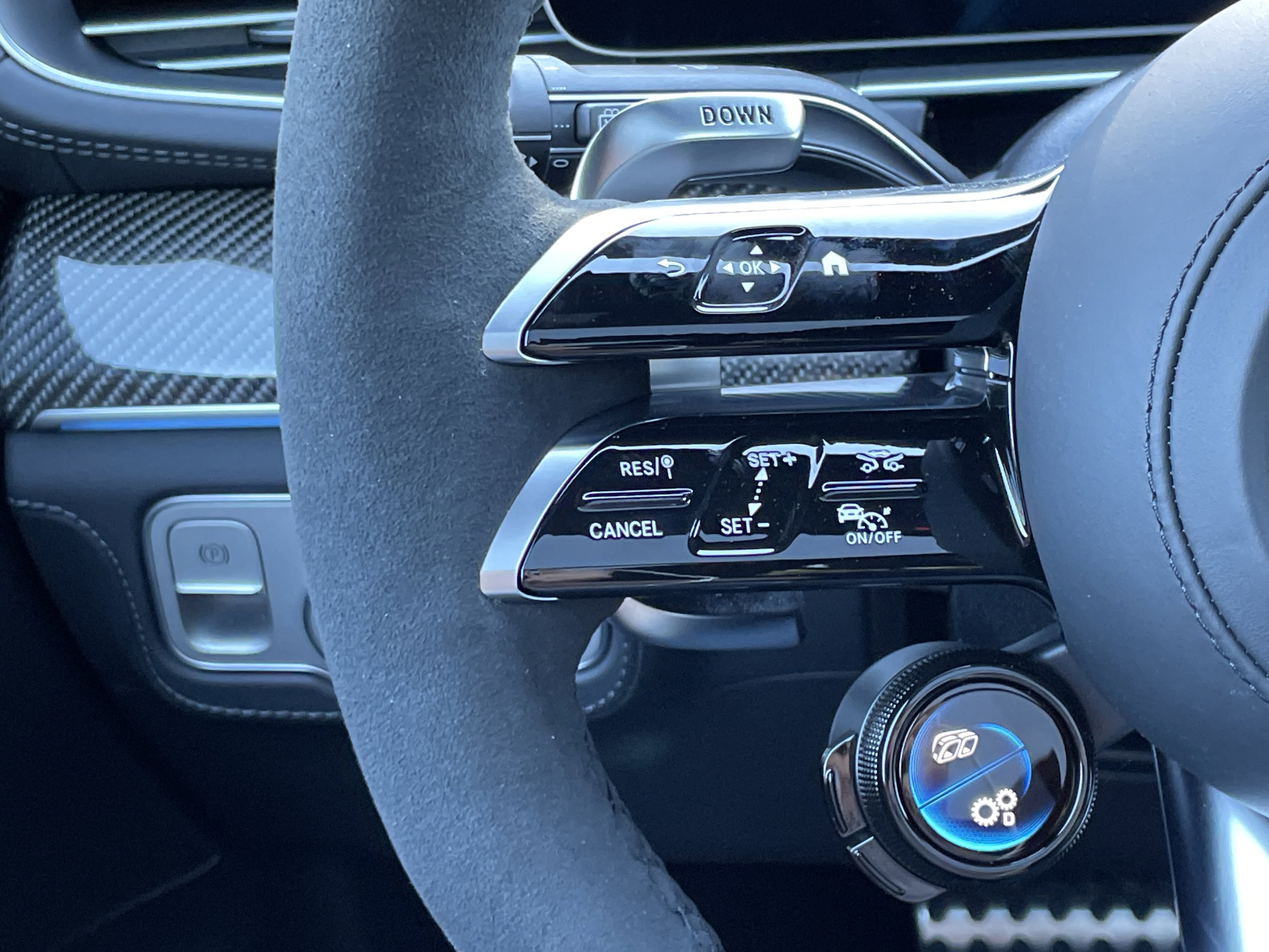 New 2026 Mercedes-Benz GLE 63 AMG S image 25