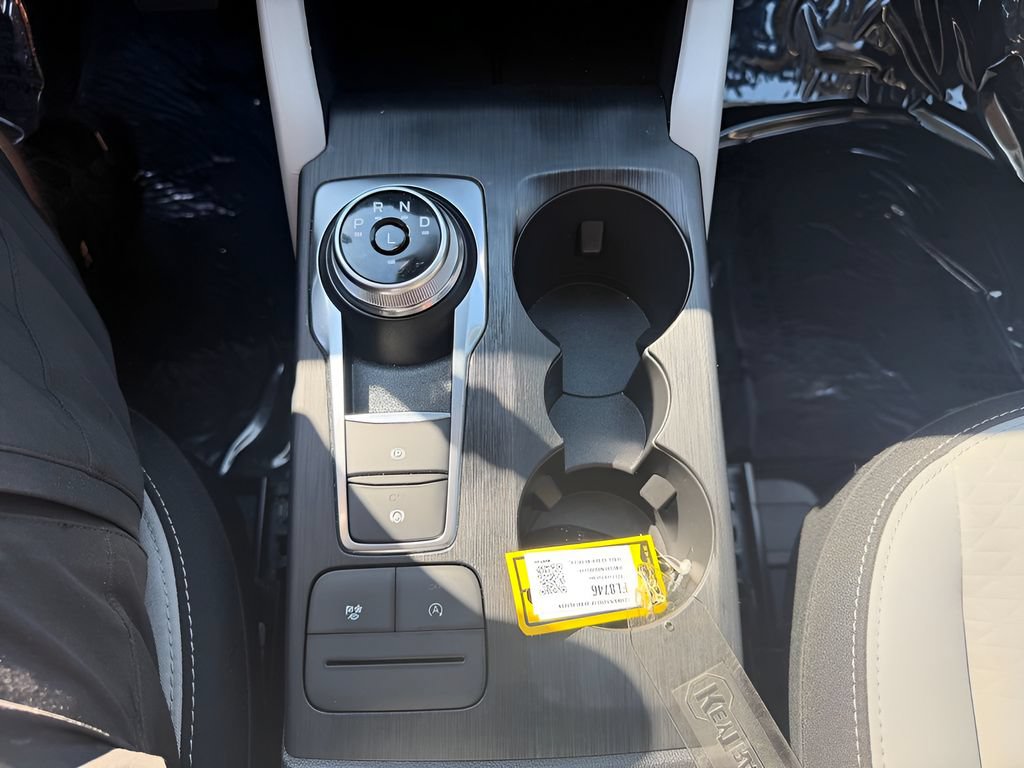 Used 2025 Ford Escape Active FWD image 22