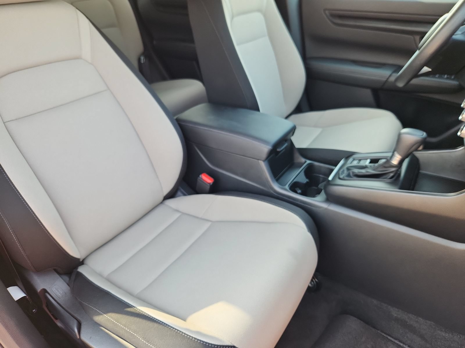 Used 2024 Honda CR-V EX image 15