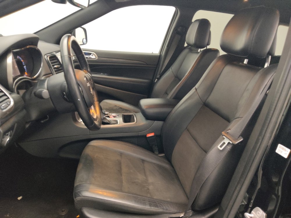 Used 2022 Jeep Grand Cherokee Laredo X image 17