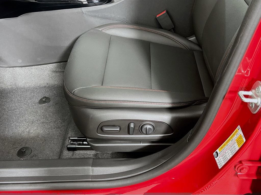 New 2026 Chevrolet Trax RS image 18