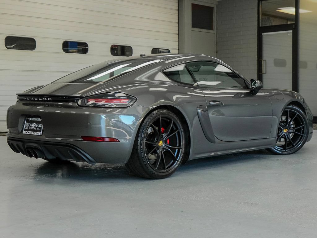 Used 2018 Porsche 718 Cayman RWD image 32