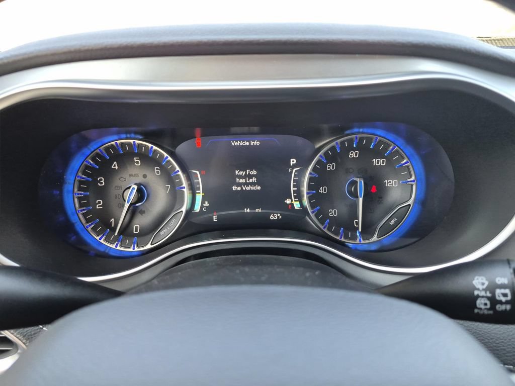 New 2026 Chrysler Pacifica Limited w/ S Appearance Package FWD image 18