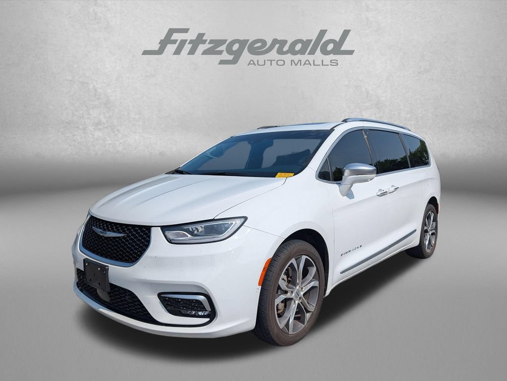 Used 2021 Chrysler Pacifica Pinnacle AWD/4WD image 3