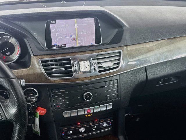 Used 2016 Mercedes-Benz E 350 Sedan image 17