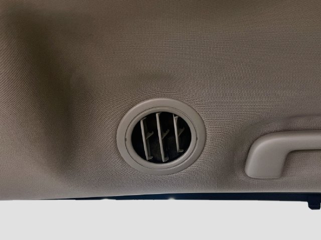 Used 2018 Toyota Sienna XLE w/ XLE Navigation Package FWD image 27