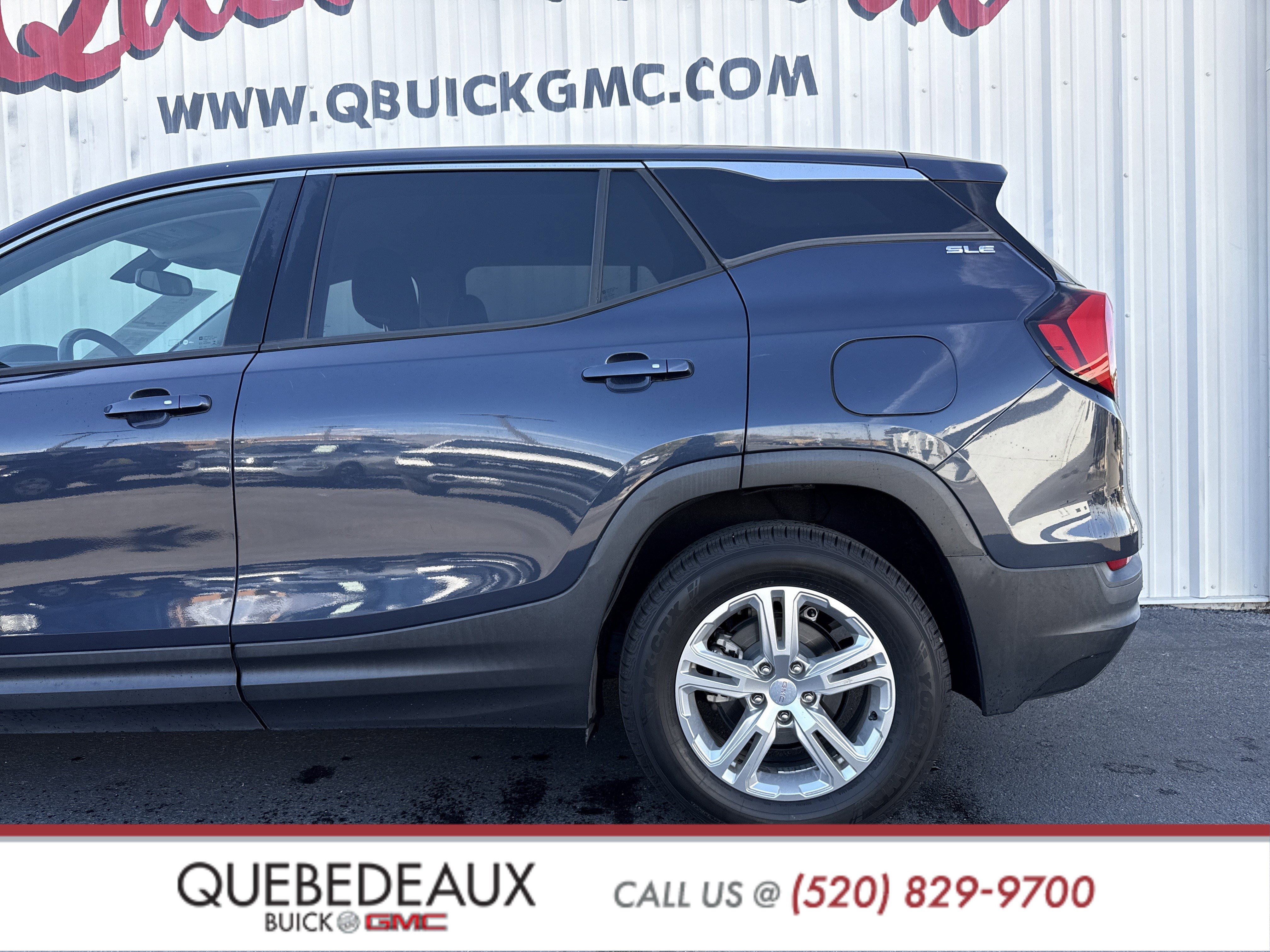 Used 2018 GMC Terrain SLE image 2