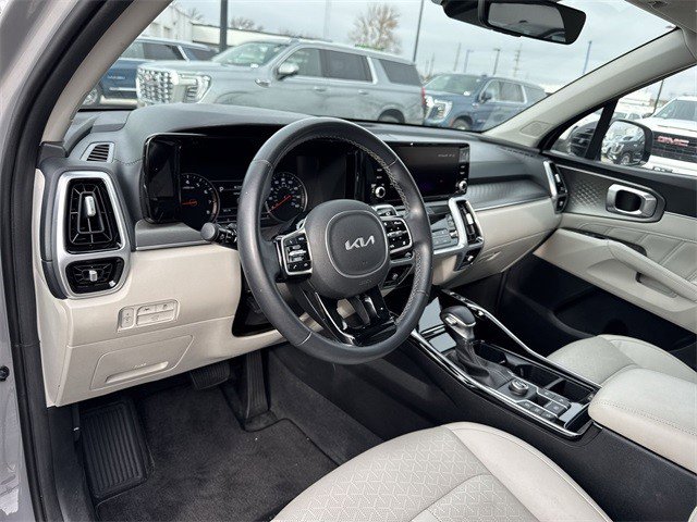 Used 2022 Kia Sorento SX image 13