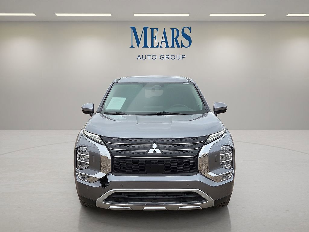 Used 2024 Mitsubishi Outlander SE AWD/4WD image 8