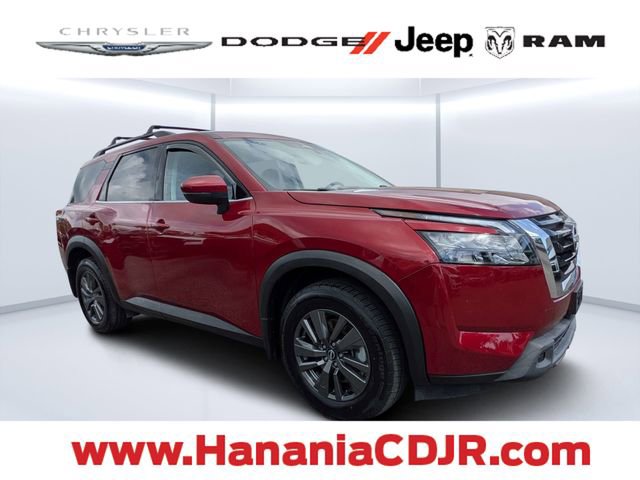 Used 2024 Nissan Pathfinder SV AWD/4WD image 1