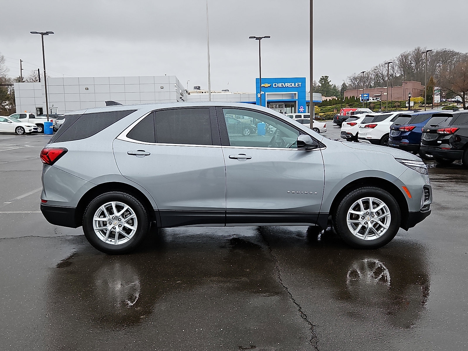 Used 2024 Chevrolet Equinox LT w/ LPO, Floor Liner Package image 7