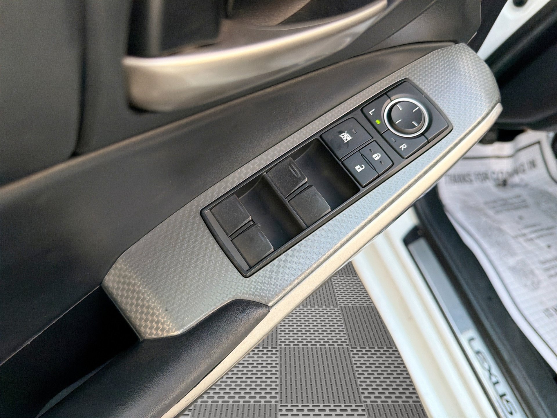 Used 2018 Lexus IS 300 F Sport w/ F Sport Package RWD image 15