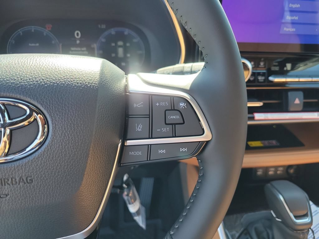 New 2026 Toyota Highlander AWD image 28