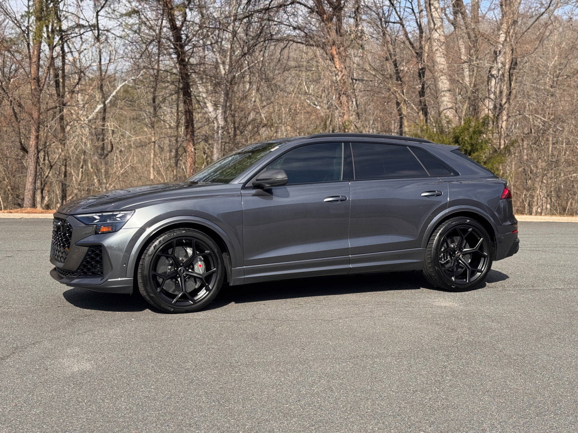Used 2025 Audi RS Q8 performance image 5
