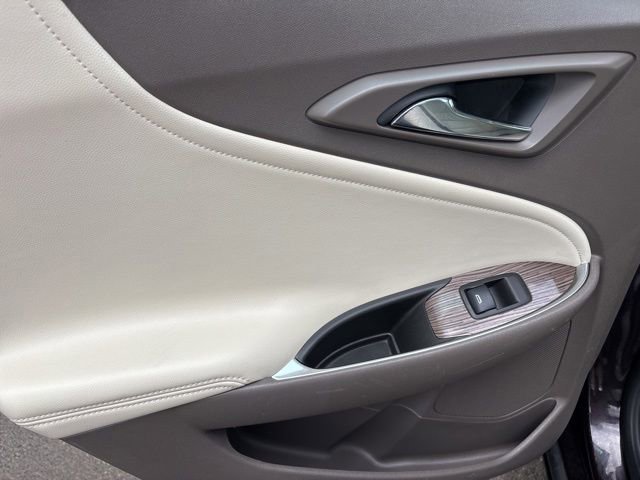 Used 2020 Chevrolet Malibu LT w/ Leather Package FWD image 30