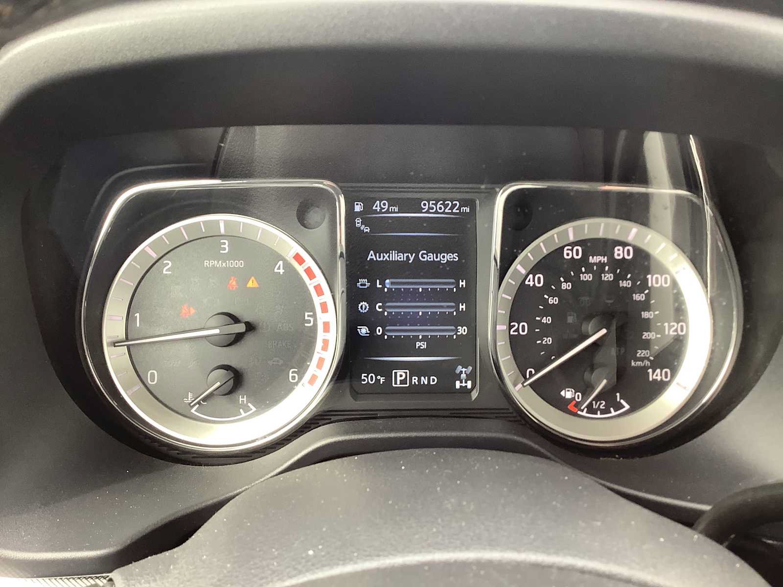 Used 2018 Nissan Titan PRO-4X AWD/4WD image 18