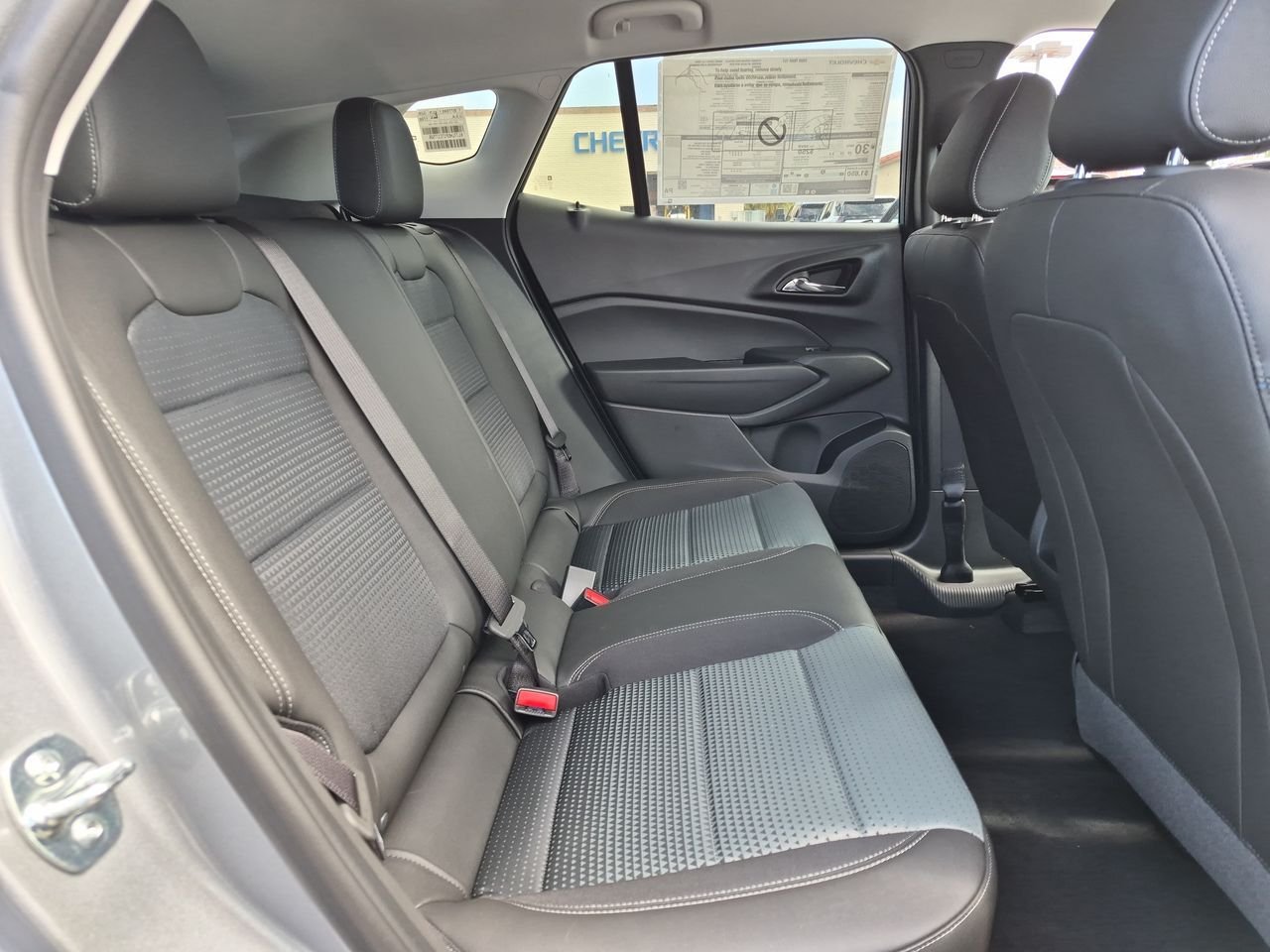 New 2026 Chevrolet Trax LT w/ Driver Confidence Package FWD image 27