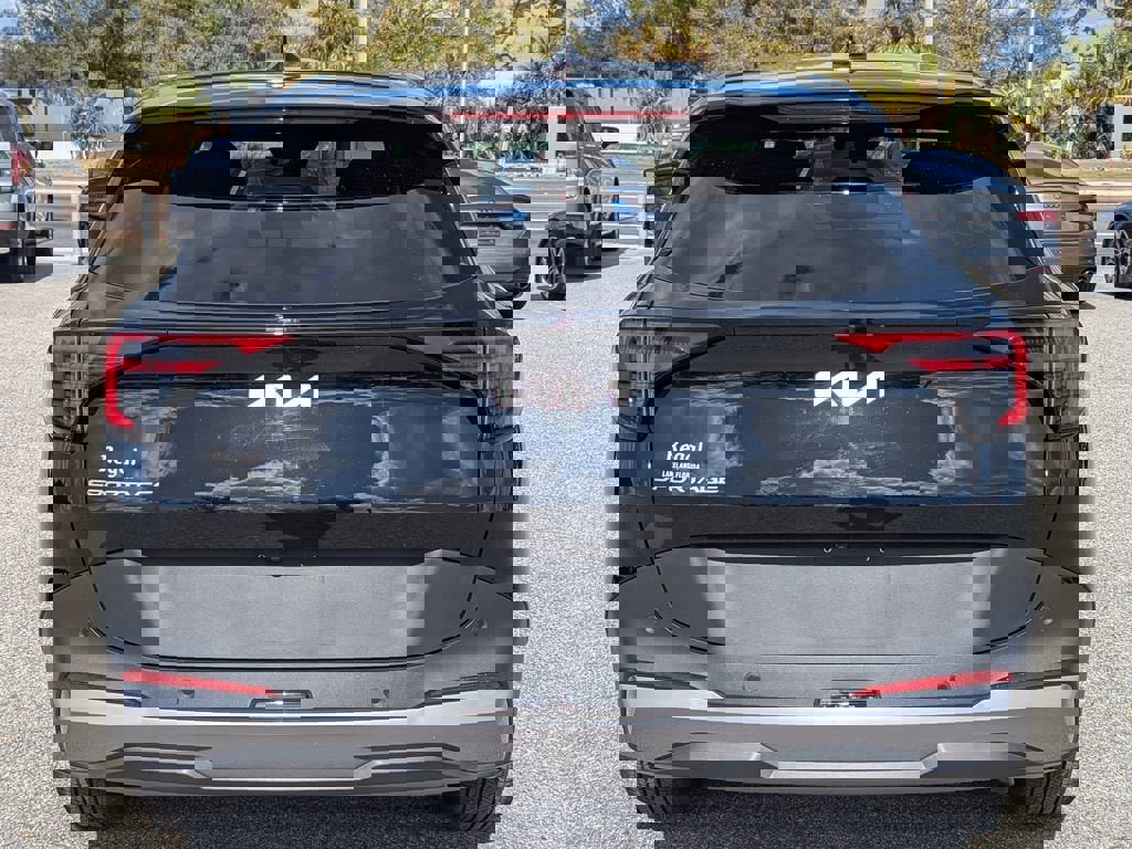 Certified 2026 Kia Sportage LX w/ LX Convenience Package image 4