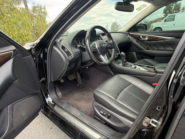 Used 2018 INFINITI Q50 Luxe RWD image 8