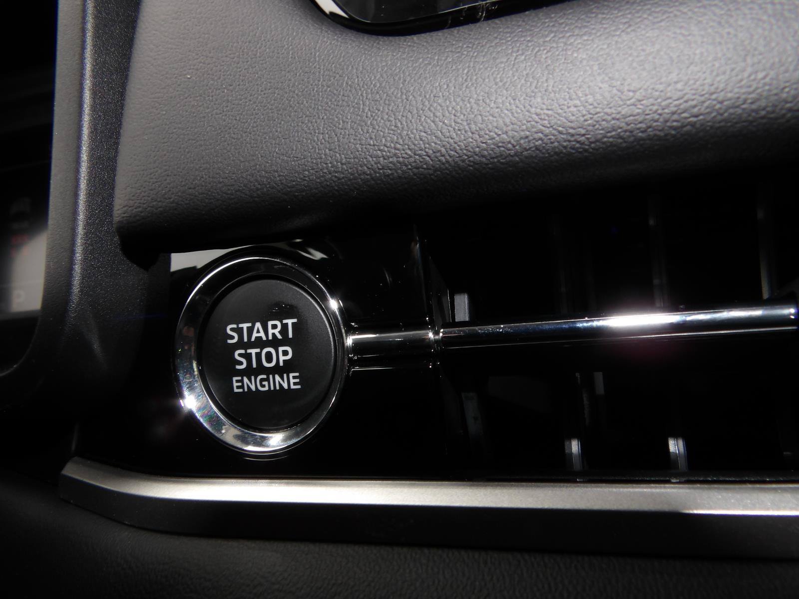 New 2026 Mitsubishi Outlander SE AWD/4WD image 21