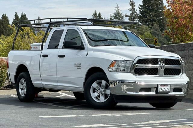 Used 2023 RAM 1500 Classic SLT image 2