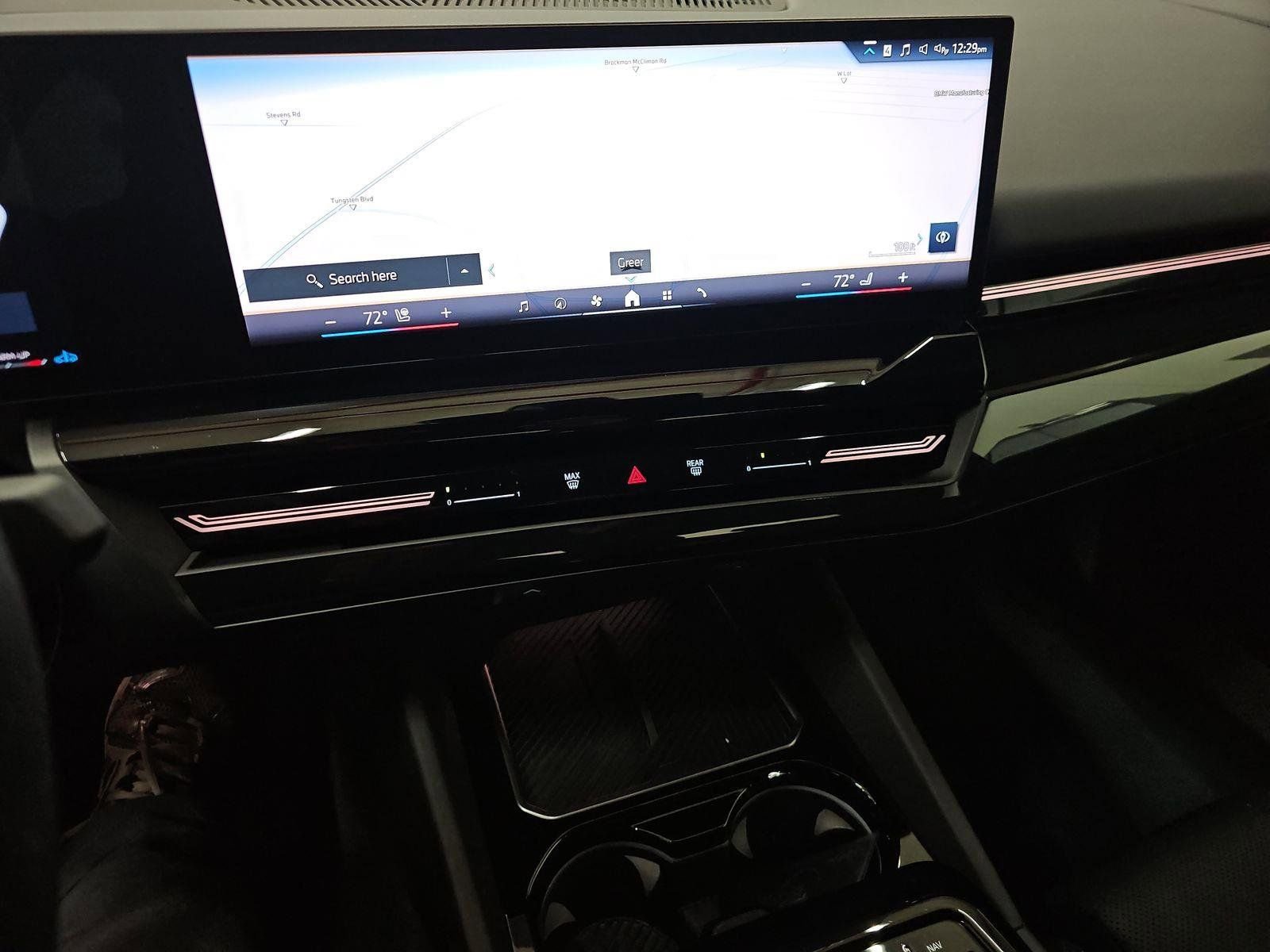 Certified 2024 BMW 530i image 11