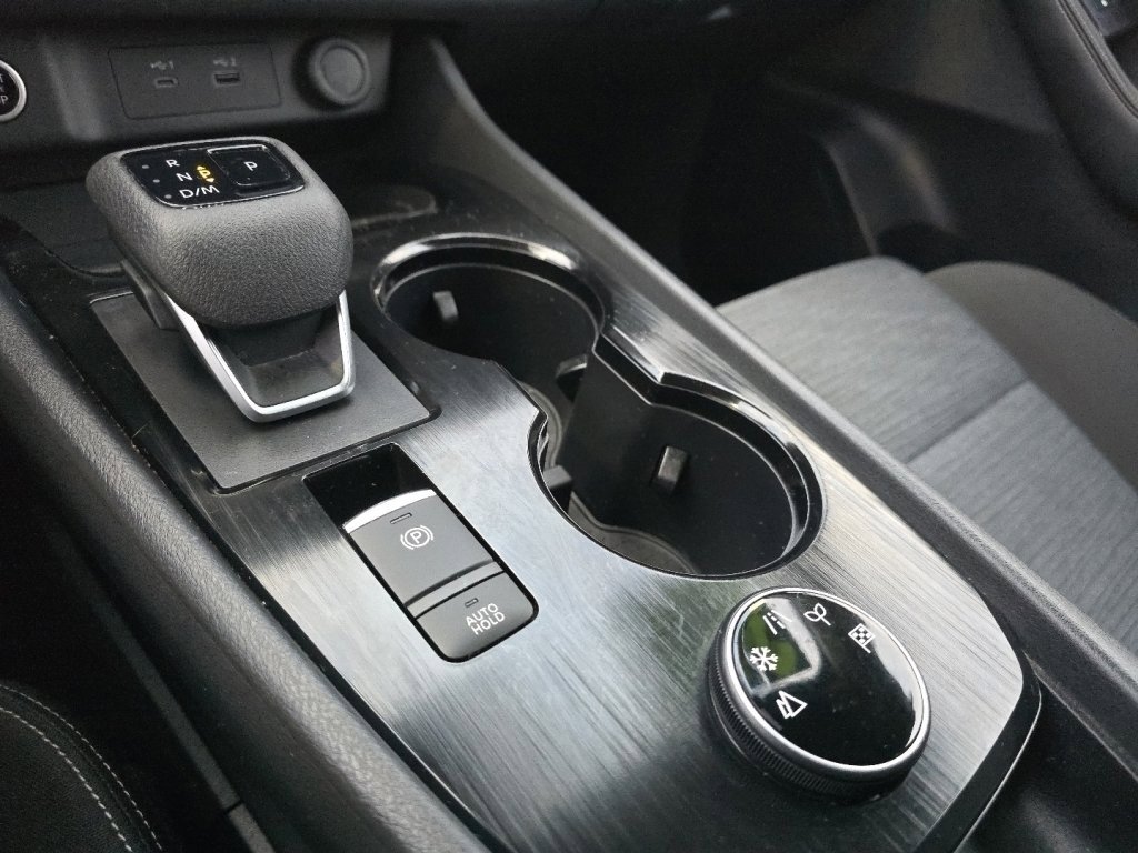 Certified 2023 Nissan Rogue SV image 37