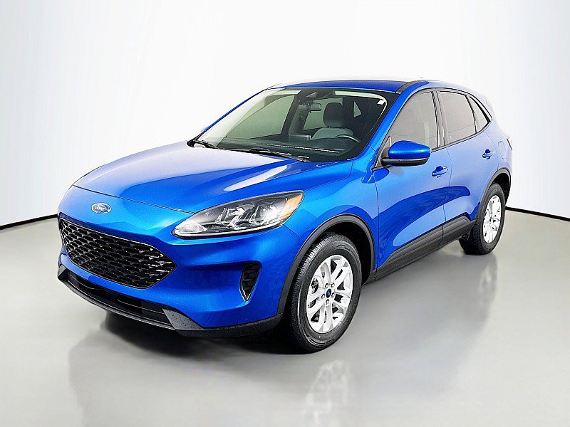 Used 2020 Ford Escape SE image 3