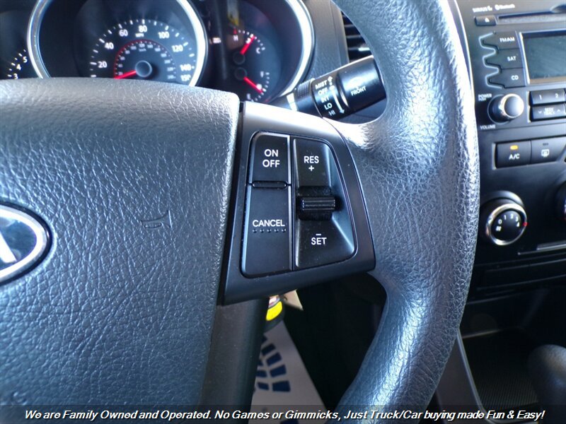 Used 2012 Kia Sorento LX AWD/4WD image 33