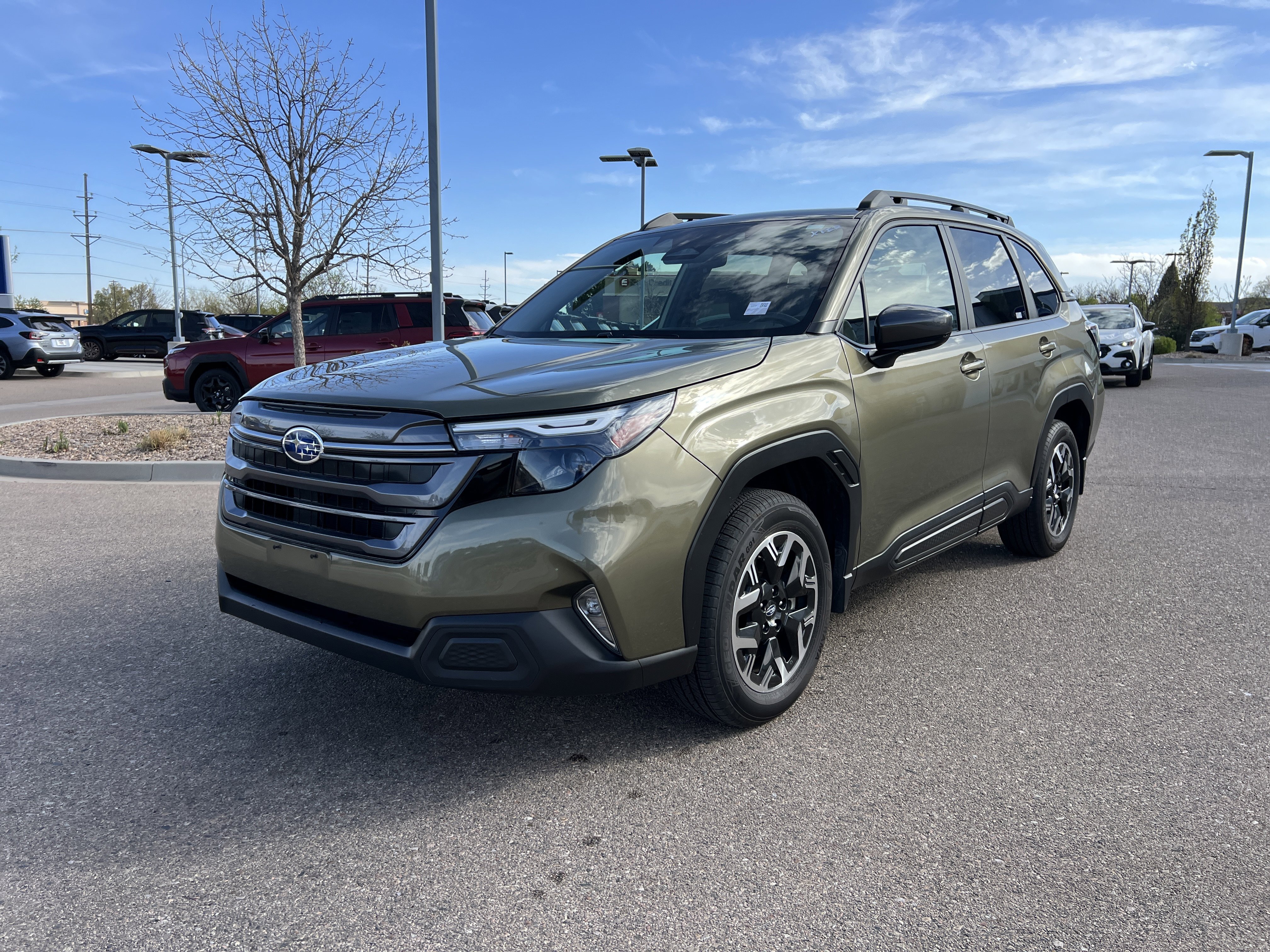 Used 2025 Subaru Forester Premium image 17