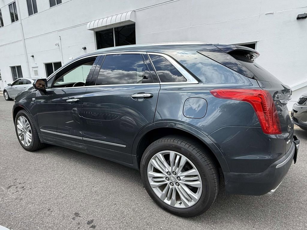 Used 2019 Cadillac XT5 Premium Luxury AWD/4WD image 5