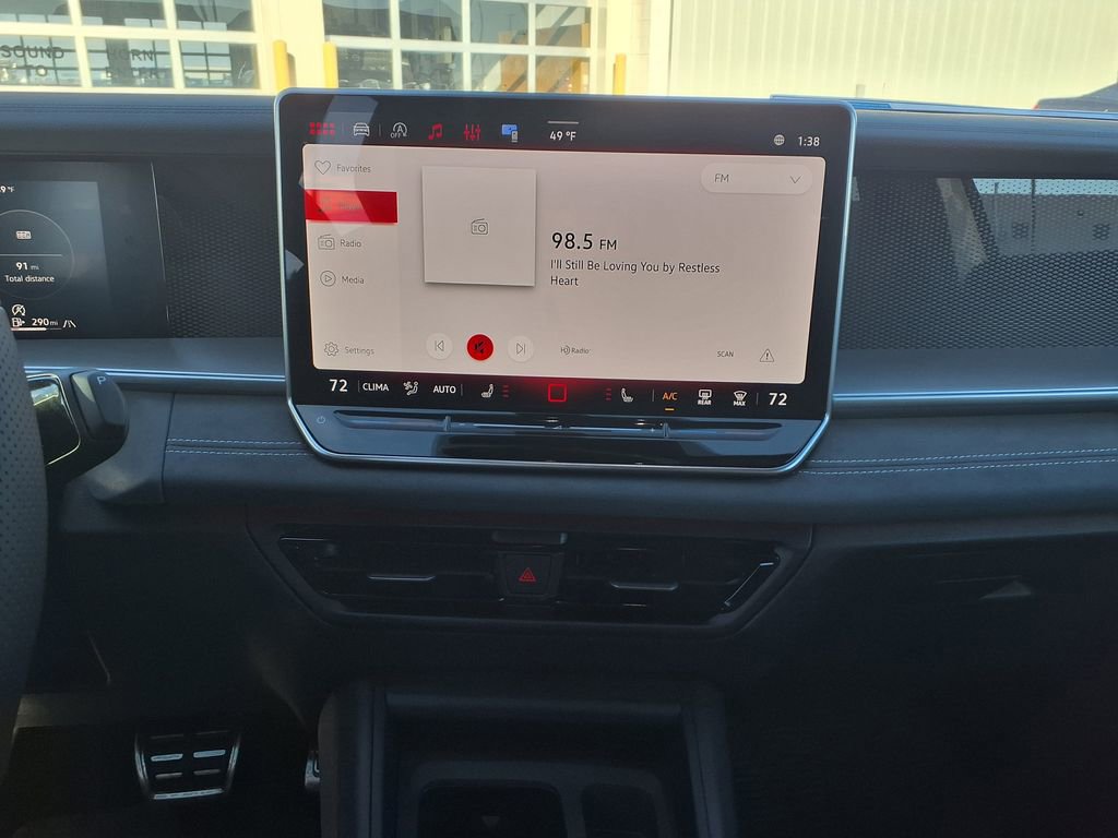 Used 2026 Volkswagen Tiguan SE R-Line image 22