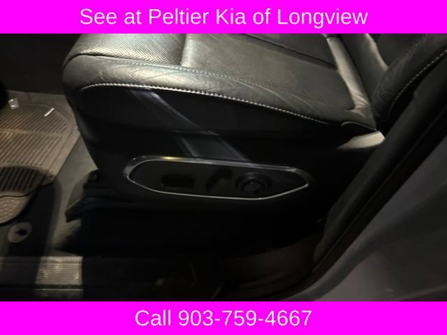 Used 2022 Jeep Wagoneer Series II RWD image 12