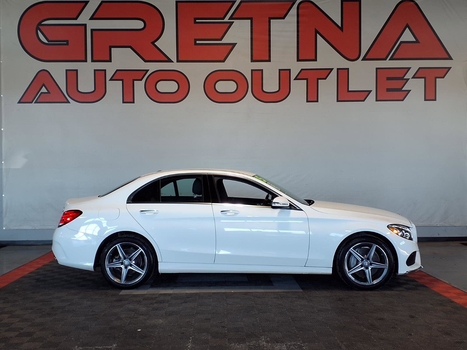 Used 2015 Mercedes-Benz C 300 4MATIC Sedan image 1