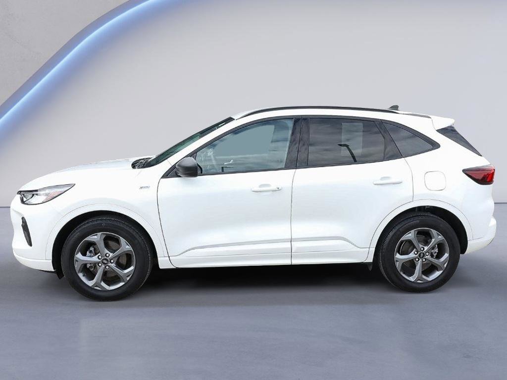 Used 2023 Ford Escape ST-Line w/ Tech Pack #1 image 2