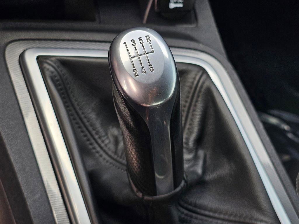 Used 2010 Dodge Challenger SRT8 w/ SRT Option Group II RWD image 23