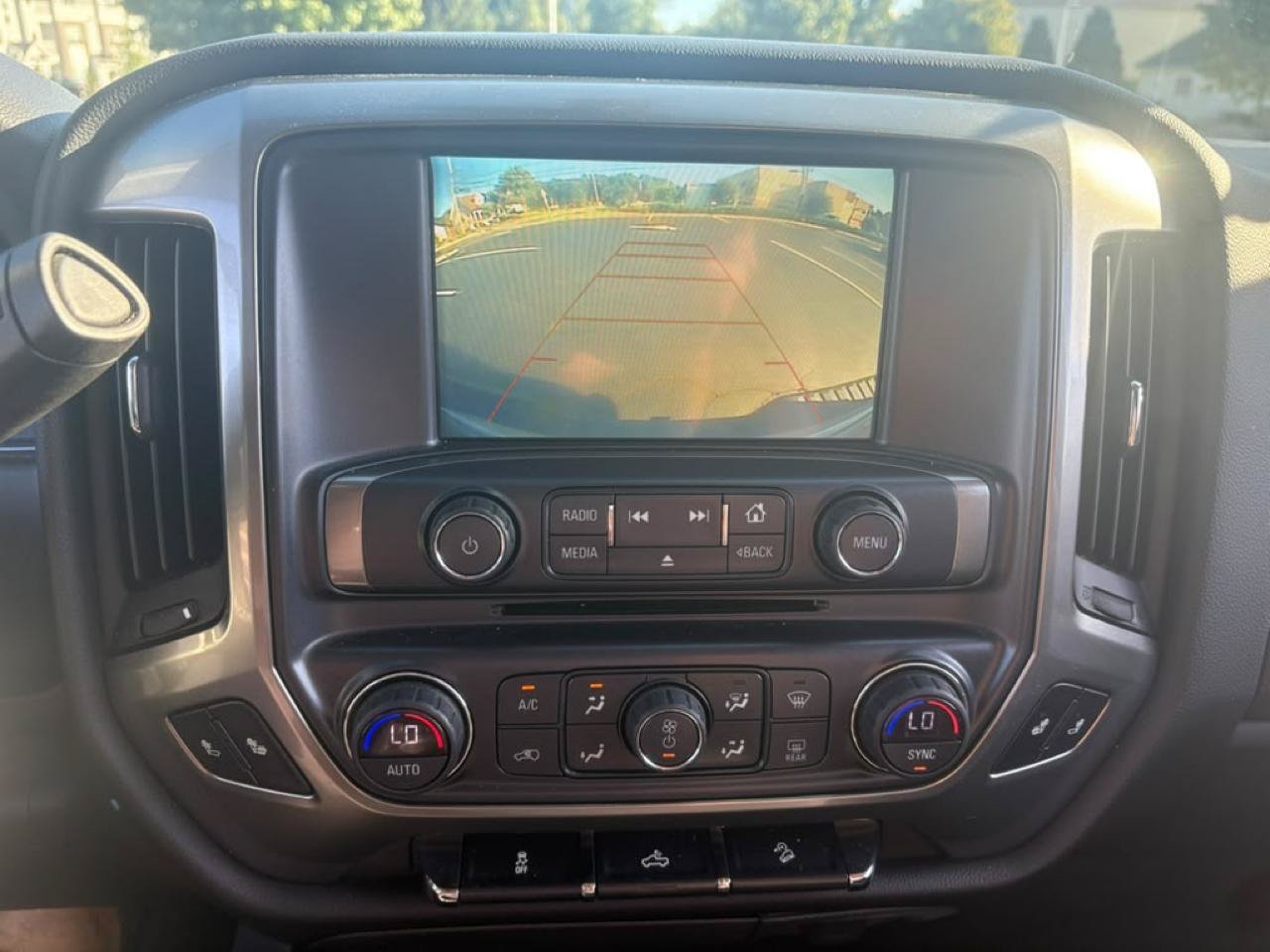 Used 2018 Chevrolet Silverado 1500 LT w/ All Star Edition AWD/4WD image 12