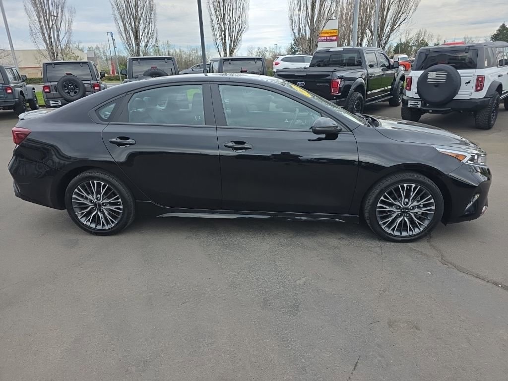 Used 2022 Kia Forte GT-Line w/ GT-Line Premium Package FWD image 6