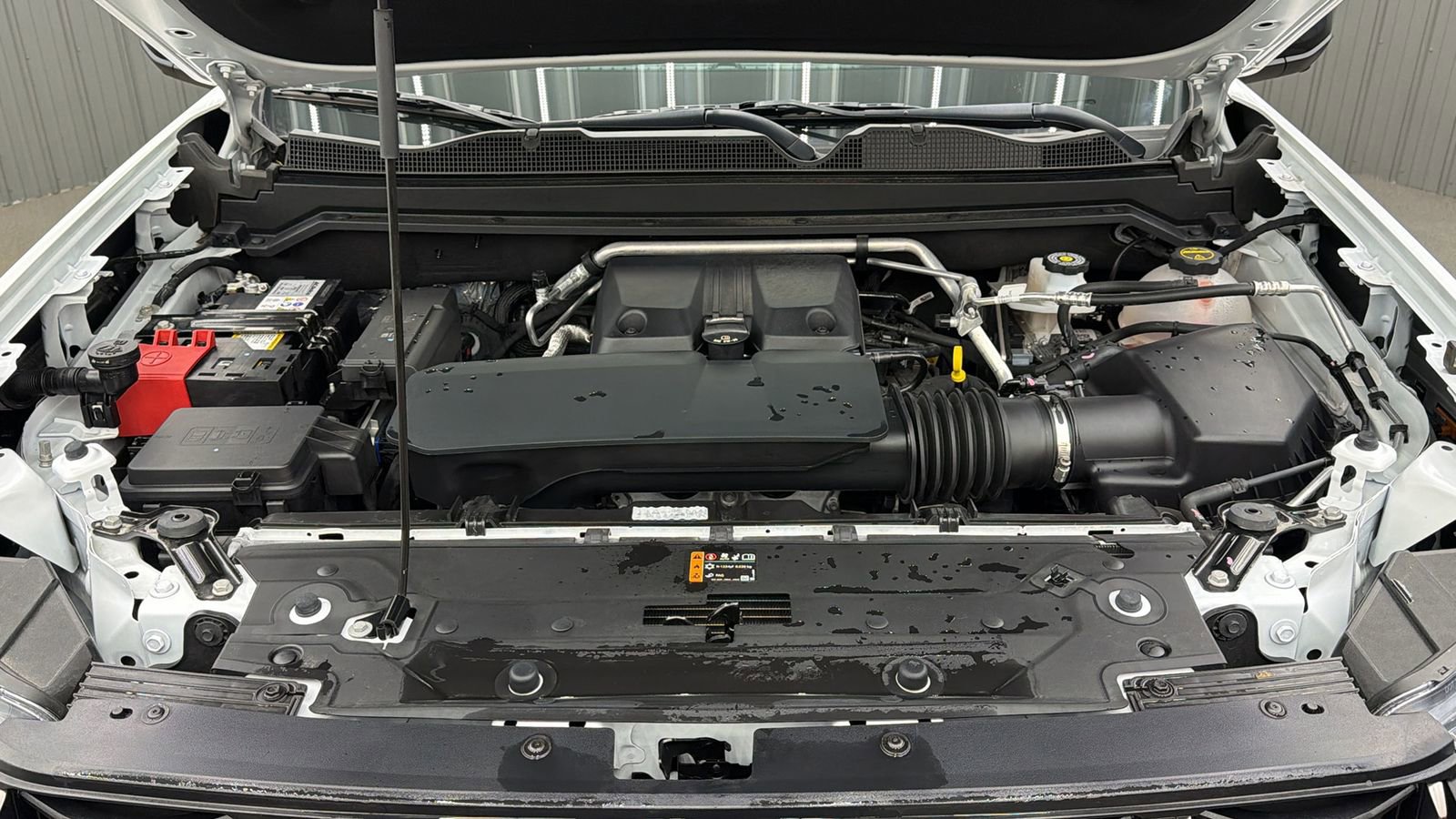 Used 2024 GMC Canyon AT4X image 19